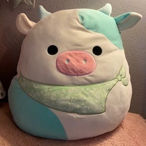 Belana Cow Squishmallow